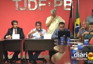 VEJA VÍDEO: Após reunião na FPF, TV´s online anunciam que não transmitirão o Paraibano de 2018