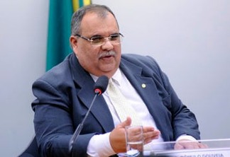 LEIA NA ÍNTEGRA: Rômulo Gouveia lança nota sobre saída de Cartaxo do PSD