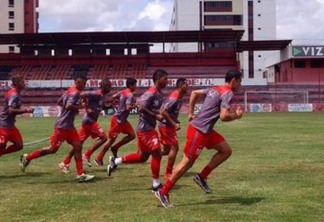 Campinense faz jogo treino contra equipe Sub-20