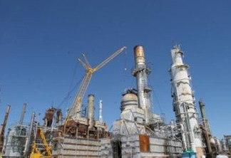 NAS REFINARIAS: Petrobras reduz preços da gasolina em 8% e do diesel em 4%