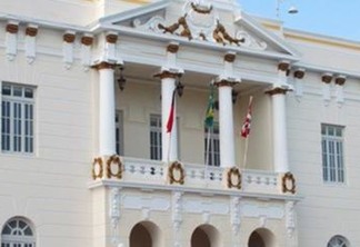 Justiça condena ex-prefeito de Sapé por improbidade administrativa