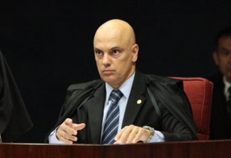 Alexandre de Moraes declara greve dos caminhoneiros ilegal e concede liminar ordenando desbloqueio das rodovias