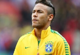 Pelé diz que Neymar é 'melhor do mundo'