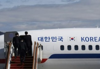 Enviados sul-coreanos chegam a Coreia do Norte para reunião com Kim Jong-un