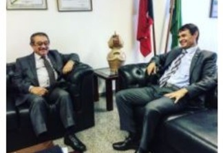 AGORA: José Maranhão tem encontro com Romero Rodrigues em Brasília