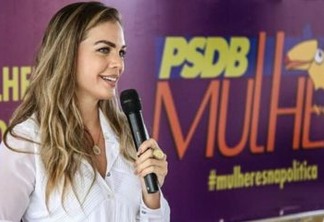 Pâmela Bório prestigia evento do PSDB para atrair Mulheres para a política