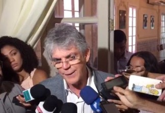 'EU NÃO ME PREOCUPO COM QUEM VAI SER CANDIDATO CONTRA A GENTE', dispara Ricardo Coutinho sobre oposição