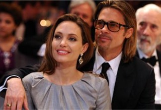 Angelina Jolie tira nome de Brad Pitt de fundação da dupla