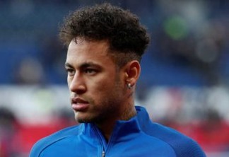 'Neymar cospe no PSG', diz ex-jogador Christophe Dugarr