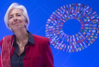Diretora do FMI diz que tensão comercial entre EUA-China avança para 'diálogo'