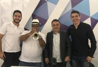 VEJA VÍDEO: Gutemberg Cardoso entrevista músicos do grupo Rubacão Jazz