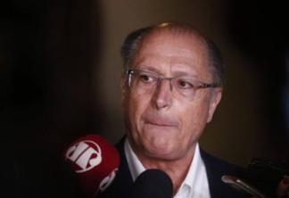 Alckmin diz a aliados que avalia aliança com Lula e para qual partido deve ir