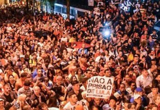 'Não vai prender’, gritam manifestantes em São Bernardo