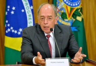 Ações da Petrobras chegam a cair 21% após pedido de demissão de Parente e puxam queda da Bovespa
