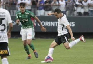 Corinthians vence jogo e aumenta vantagem sobre o Palmeiras