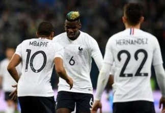 Fifa multa Rússia por cânticos racistas de torcedores contra jogadores da França