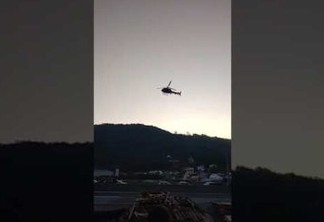 Helicóptero da PRF apóia os Grevistas colocando o Hino Nacional -VEJA VÍDEO