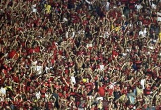 Torcida do Flamengo provoca o Vasco após classificação na Libertadores - VEJA VÍDEO