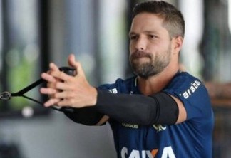 Diego fica fora do Flamengo em semana antes de convocação, mas mantém confiança