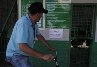 População de João Pessoa ainda sofre com escassez de gás de cozinha