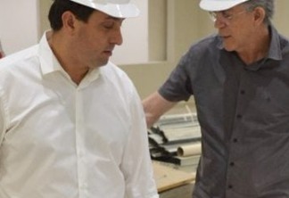 Ricardo Coutinho visita obras da nova Assembleia e é recebido por deputados