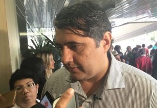 André Gadelha revela que deixará o MDB assim que o PSC declarar apoio a Lucélio