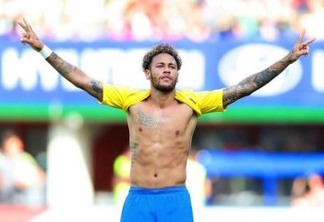 Neymar pode igualar feitos de Pelé, Zico, Romário, Sócrates e Leônidas neste domingo