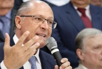 Atrás de aliança com DEM, Alckmin diz que pesquisas virarão de ponta cabeça