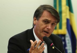 Desaprovação a Bolsonaro sobe a 64%, diz pesquisa