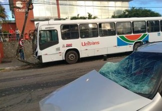 Homem fica preso às ferragens após colisão entre carro e ônibus em João Pessoa