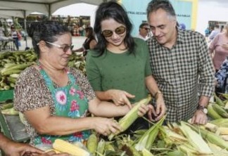 Luciano Cartaxo participa da abertura do III Festival do Milho da Central de Comercialização da Agricultura