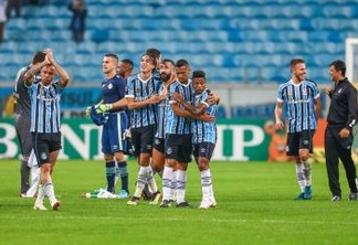 Erros "infantis" na Copa viram exemplo, e Grêmio "usa a cabeça" para furar retranca