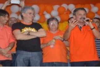 “Se eu pudesse eu passaria três meses preso no lugar dele”, desabafa aliado de RC sobre prisão de Lula