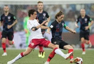 Croácia vence Dinamarca nos pênaltis e encara a Rússia nas quartas