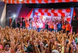 Em Pedras de Fogo, Ricardo Coutinho reforça pré-candidatura de João Azevêdo ao Governo da Paraíba