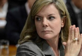 Presidente Nacional do PT Gleisi Hoffman comenta assassinato de membros do MST na Paraíba