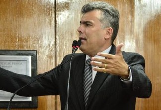 Rifado em coligação feita pelos Cartaxo, aliado desiste de candidatura à Câmara Federal