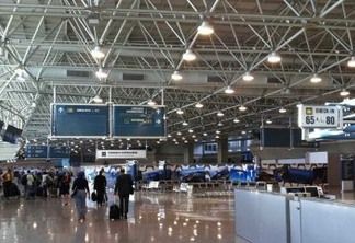 Funcionários são presos em aeroporto por tráfico internacional de drogas
