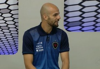 Capitão do Botafogo-PB compara ansiedade para o mata-mata à sua estreia como profissional