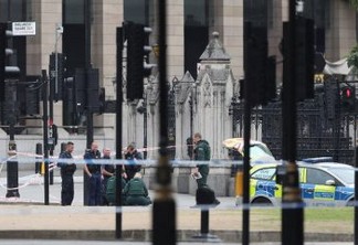 Atropelamento em Londres está sendo tratado como ataque terrorista