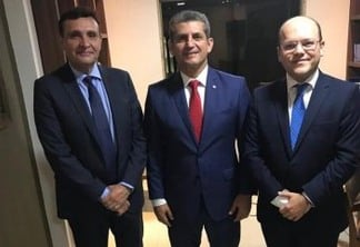 Delosmar Mendonça e Rodrigo Toscano de Brito declaram apoio à reeleição de Paulo Maia