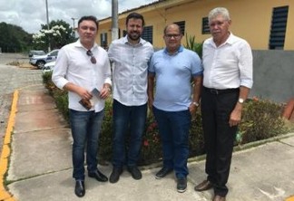 API e Amidi visitam radialista Fabiano Gomes no PB1