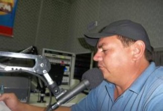 Radialista Paraibano é assassinado com cinco tiros dentro de casa