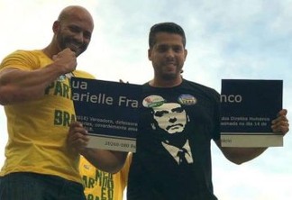Candidatos do PSL arrancam placa em homenagem a Marielle no Centro do Rio - VEJA VÍDEO!