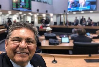 PRESIDÊNCIA DA ALPB: 14 deputados governistas anunciam apoio a Adriano Galdino - VEJA A LISTA