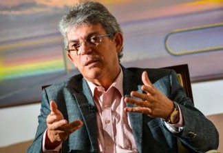 'A QUEM INTERESSA VENDER O BANCO DO BRASIL OU A PETROBRAS?', questiona Ricardo Coutinho sobre privatizações propostas por Bolsonaro