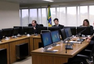 TRF-4 vai esperar Supremo para decidir sobre entrevistas de Lula