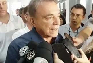 Álvaro Dias critica eleitor de Bolsonaro, 'O Brasil emburreceu'
