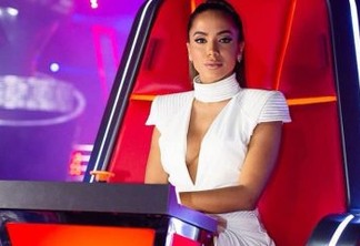 VEJA VÍDEO: Anitta grita palavrões em português após pegadinha no The Voice México