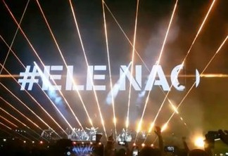VEJA VÍDEO: Roger Waters exibe #EleNão no telão e é vaiado e aplaudido no seu show em São Paulo